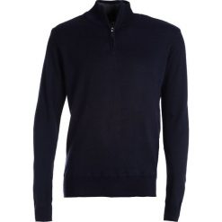 Granatowy Sweter Holborn. Niebieskie swetry nierozpinane Born2be, na jesień, l, bez wzorów, bez kołnierzyka, bez ramiączek. Za 59.99 zł.