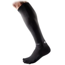 Skarpety kompresyjne McDavid ELITE Recovery. Czarne skarpety MCDAVID, bez wzorów, z bawełny. Za 295.00 zł.