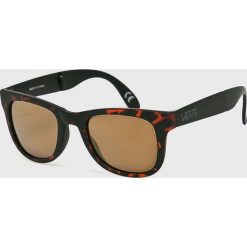 Vans - Okulary VN000UNK1RE1. Okulary przeciwsłoneczne marki Vans. W wyprzedaży za 69.90 zł.