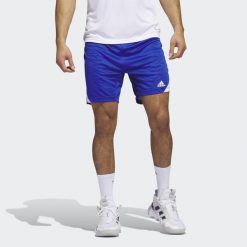 Icon Squad Shorts. Białe szorty Adidas, xl, bez wzorów, z materiału, sportowe. W wyprzedaży za 151.45 zł.