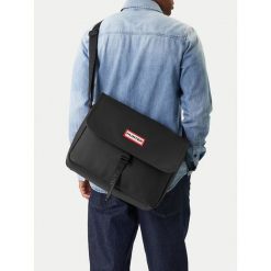 Torba sportowa Hunter. Czarne torby sportowe Hunter, bez wzorów, małe. Za 229.99 zł.