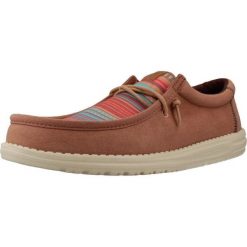 Buty HEY DUDE WALLY SURF SHAWL Wielokolorowy. Buty turystyczne Hey dude, bez wzorów, z tkaniny, bez zapięcia, na fitness i siłownię. Za 248.99 zł.