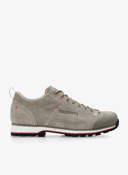 Buty outdoor Dolomite 54 Low Evo. Szare buty turystyczne Dolomite, bez wzorów, z materiału, bez zapięcia, outdoorowe. Za 766.50 zł.