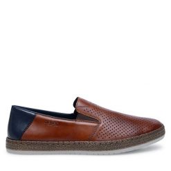 Półbuty Rieker. Brązowe eleganckie półbuty Rieker, bez wzorów, bez obcasa, bez zapięcia. Za 349.99 zł.