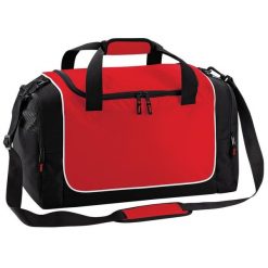 Torba Sportowa Teamwear Locker (30 Litrów). Czarne torby na ramię QUADRA, bez wzorów, z materiału, na ramię, bez dodatków. Za 109.99 zł.