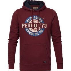 Bluza w kolorze bordowym. Bluzy z kapturem marki Petrol Industries, m, z nadrukiem, z kapturem. W wyprzedaży za 93.95 zł.
