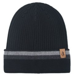 Jesienno-Zimowa Czapka (beanie) – Alties - Czarna z Paskiem. Czarne czapki zimowe Alties, bez wzorów, z dzianiny. Za 59.00 zł.
