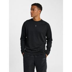 Koszulka z długim rękawem Hummel Pulse Performance. Czarne bluzki z długim rękawem Hummel, bez wzorów, bez kołnierzyka, bez ramiączek. Za 175.00 zł.