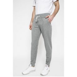 Tommy Hilfiger - Spodnie. Szare spodnie materiałowe marki Tommy Hilfiger, z bawełny, casualowe. W wyprzedaży za 199.90 zł.