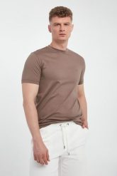 T-shirt męski bawełniany LIU JO. T-shirty Liu Jo, m, bez wzorów, z bawełny, bez kołnierzyka, bez ramiączek. Za 219.00 zł.