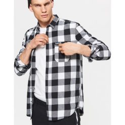 Koszula w kratę z kolekcji BALTIC GAMES - Czarny. Koszule marki Cropp. Za 79.99 zł.
