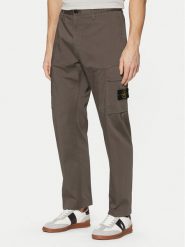 Stone Island Spodnie materiałowe 811533908 Zielony Regular Fit. Zielone spodnie materiałowe Stone Island, m, bez wzorów, z bawełny. Za 1,259.00 zł.