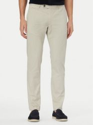 Bugatti Chinosy 4130-16370E Beżowy jasny Regular Fit. Brązowe eleganckie spodnie Bugatti, m, z bawełny. Za 469.99 zł.