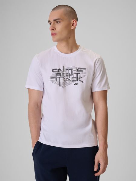 4F T-shirt regular z nadrukiem męski - biały S. Białe t-shirty 4F, m, bez wzorów, z bawełny, bez kołnierzyka, bez ramiączek. W wyprzedaży za 59.99 zł.