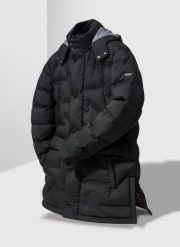 PAKO LORENTE – Czarna pikowana kurtka z kapturem. Czarne kurtki Pako Lorente, na zimę, m, bez wzorów, z puchu, z kapturem. Za 499.99 zł.