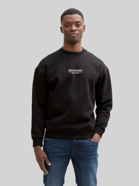 Męska Bluza Tom Tailor Relaxed Printed Crewneck Black 1045579 29999. Czarne bluzy Tom Tailor, m, bez wzorów, bez kaptura. Za 119.99 zł.