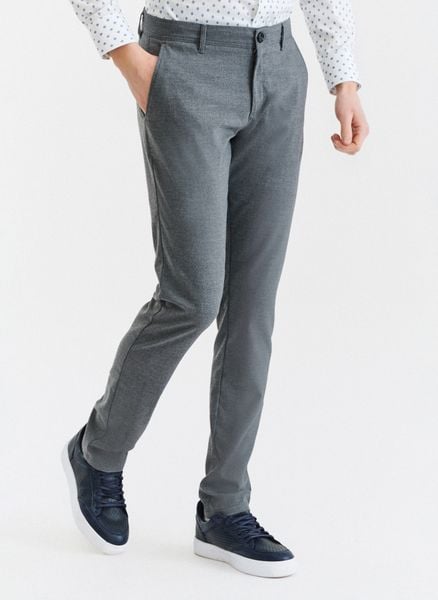 PAKO LORENTE – Szare spodnie męskie. Szare spodnie materiałowe Pako Lorente, na co dzień, na lato, l, bez wzorów, z elastanu, casualowe, długie. Za 89.99 zł.