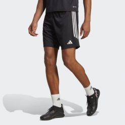 Spodenki do piłki nożnej męskie Adidas Tiro 23 Training. Białe krótkie spodenki sportowe Adidas, m, bez wzorów. Za 72.99 zł.