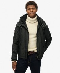 Kurtka przeciwwiatrowa z kapturem Hooded Mountain SD od SUPERDRY. Czarne kurtki Superdry, xl, bez wzorów, z bawełny, z kapturem. Za 547.00 zł.