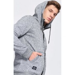 Jasnoszara Bluza Admiring. Bluzy marki Born2be. Za 49.99 zł.