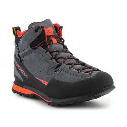 Buty trekkingowe męskie La Sportiva La Boulder X Mid Gtx. Brązowe trekkingi La Sportiva, bez wzorów, z materiału, za kostkę, bez zapięcia. Za 1,057.00 zł.