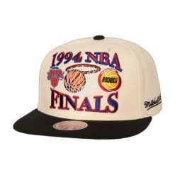 Czapka typu snapback Mitchell & Ness Finals Remix Houston Rockets VS New York Kn. Białe czapki z daszkiem Mitchell & Ness, bez wzorów. Za 214.50 zł.