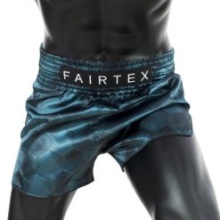 Spodenki Muay Thai Fairtex BS1902 Stealth Szare S. Szare szorty FAIRTEX, s, bez wzorów, sportowe. Za 279.00 zł.
