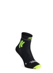 Skarpety do biegania X-Socks Trail Run Energy 4.0. Czarne skarpety X-Socks, bez wzorów, z elastanu. Za 84.00 zł.