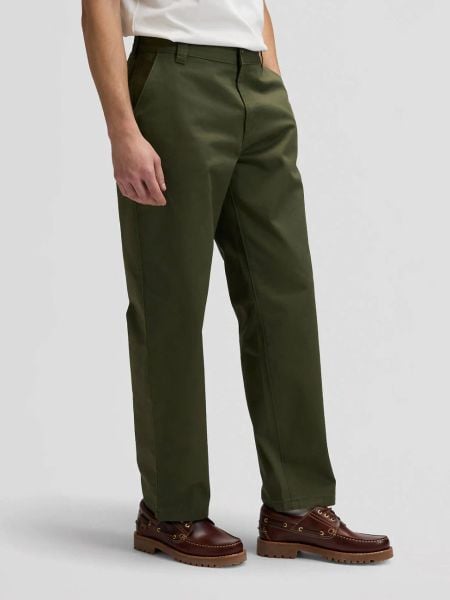 MESKIE SPODNIE LEE LOOSE WORKWEAR CHINO OAK MOSS 112378739. Zielone eleganckie spodnie Lee, l, bez wzorów, z materiału. Za 189.99 zł.