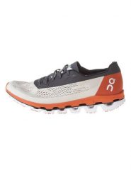 ON RUNNING Buty "Cloudboom 1" w kolorze czerwono-białym do biegania rozmiar: 41. Białe buty do biegania On Running, bez wzorów, z materiału, bez zapięcia, do biegania. Za 408.49 zł.