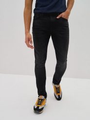 BIG STAR Dżinsy - Slim fit - w kolorze czarnym rozmiar: W33/L32. Czarne jeansy BIG STAR, l. Za 184.02 zł.