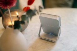 Verbatim Charge 'n' Go Magnetic Wireless Litowo-polimerowy (LiPo) 10000 mAh Bezprzewodowe ładowanie Niebieski. Niebieskie powerbanki Verbatim. Za 245.99 zł.