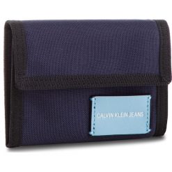 Duży Portfel Męski CALVIN KLEIN JEANS - Sp Essential + Canvas Billfold K40K400841 453. Portfele marki Calvin Klein Jeans. Za 179.00 zł.