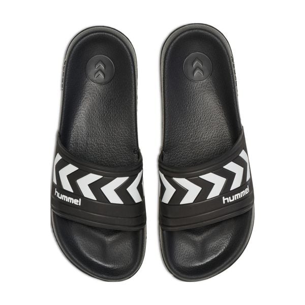 Klapki basenowe Hummel Larsen Slipper. Czarne klapki Hummel, z materiału. Za 128.33 zł.