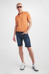 Spodenki Jeansowe męskie EMPORIO ARMANI. Szorty Emporio Armani, m, bez wzorów, z jeansu. W wyprzedaży za 607.20 zł.