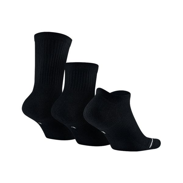 Skarpety męskie nike air jordan everyday waterfall socks black. Czarne skarpety Nike, bez wzorów. Za 69.00 zł.