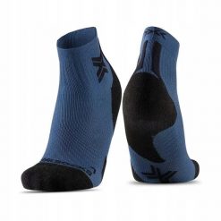 Skarpety unisex X-Socks RUN DISCOVER ANKLE MARINE/X BLACK A097. Niebieskie skarpety X-Socks, bez wzorów. Za 99.99 zł.