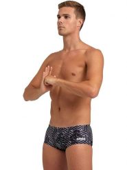 Arena Kąpielówki w kolorze czarnym rozmiar: 2. Czarne kąpielówki Arena, bez wzorów, z materiału. Za 101.95 zł.