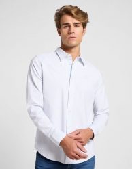 MESKA KOSZULA LEE PATCH SHIRT SHY BLUE BRIGHT WHITE 112363910. Białe koszule Lee, s, bez wzorów, bez kołnierzyka, bez ramiączek. Za 169.99 zł.