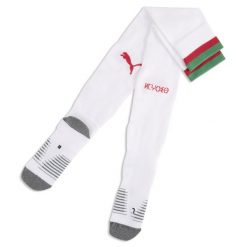 Męskie skarpety piłkarskie w paski Maroko 2026 PUMA. Białe skarpety Puma, bez wzorów. Za 99.00 zł.