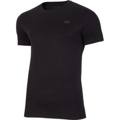 T-shirt męski TSM300A - głęboka czerń. T-shirty marki 4F. Za 39.99 zł.