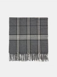 Szalik w kratę - szary. Szare szaliki Sinsay, bez wzorów. Za 39.99 zł.