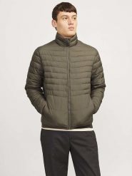Jack & Jones Kurtka pikowana "Estate" w kolorze khaki rozmiar: L. Brązowe kurtki Jack & Jones, l, bez wzorów. Za 137.10 zł.