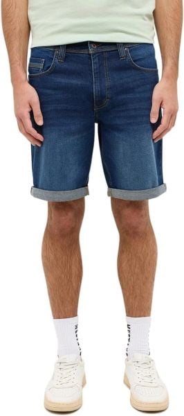 Męskie szorty Mustang Style Washington Shorts Denim Blue 1016452 5000 802. Niebieskie szorty Mustang, m, bez wzorów, z denimu. Za 169.99 zł.