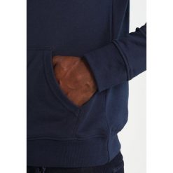Pier One Bluza z kapturem dark blue. Bluzy z kapturem marki Pier One, m, z bawełny, z kapturem. Za 129.00 zł.