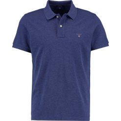 GANT SOLID RUGGER Koszulka polo dark jeansblue melange. Koszulki polo marki GANT, z bawełny, polo. Za 299.00 zł.