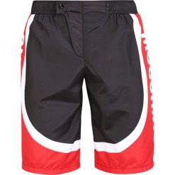 MOSCHINO SWIM Szorty kąpielowe black. Kąpielówki marki MOSCHINO SWIM. W wyprzedaży za 458.15 zł.
