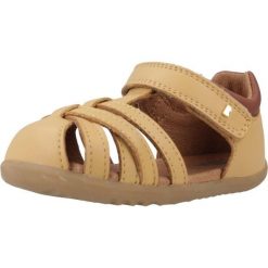 Sandały BOBUX CROSS JUMP Jasnobrązowy. Brązowe sandały BOBUX, ze skóry, bez zapięcia. Za 333.99 zł.