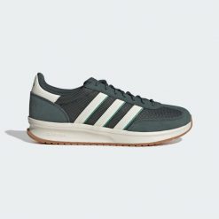 Buty ADIDAS RUN 70S 2.0 Zielony. Białe buty do biegania Adidas, bez wzorów, ze skóry, bez zapięcia, trekkingowe. W wyprzedaży za 224.25 zł.