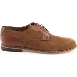 Półbuty męskie Badura 3687 brązowe. Brązowe eleganckie półbuty Badura, bez wzorów, z nubiku, bez obcasa, bez zapięcia. W wyprzedaży za 269.00 zł.